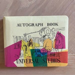UNIVERSAL STUDIOS Vintage 1970s Autograph Book and Souvenir Bag